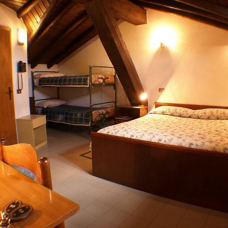 Hotel Rondanino لانسو دينْتيلفي المظهر الخارجي الصورة